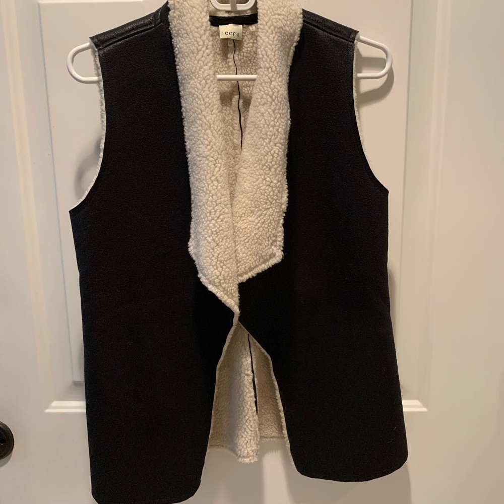 Ecru black & cream vest